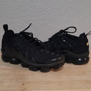 Nike Vapor Max Plus Black
